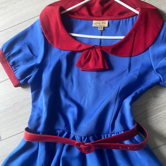 Women's Classy Vintage 1950s Flared Swing Party Dress. - Picture 3 of 8